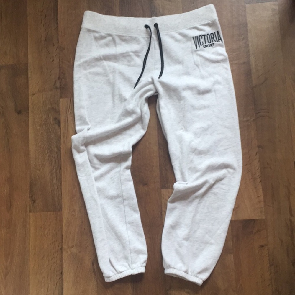 VS joggers in oatmeal